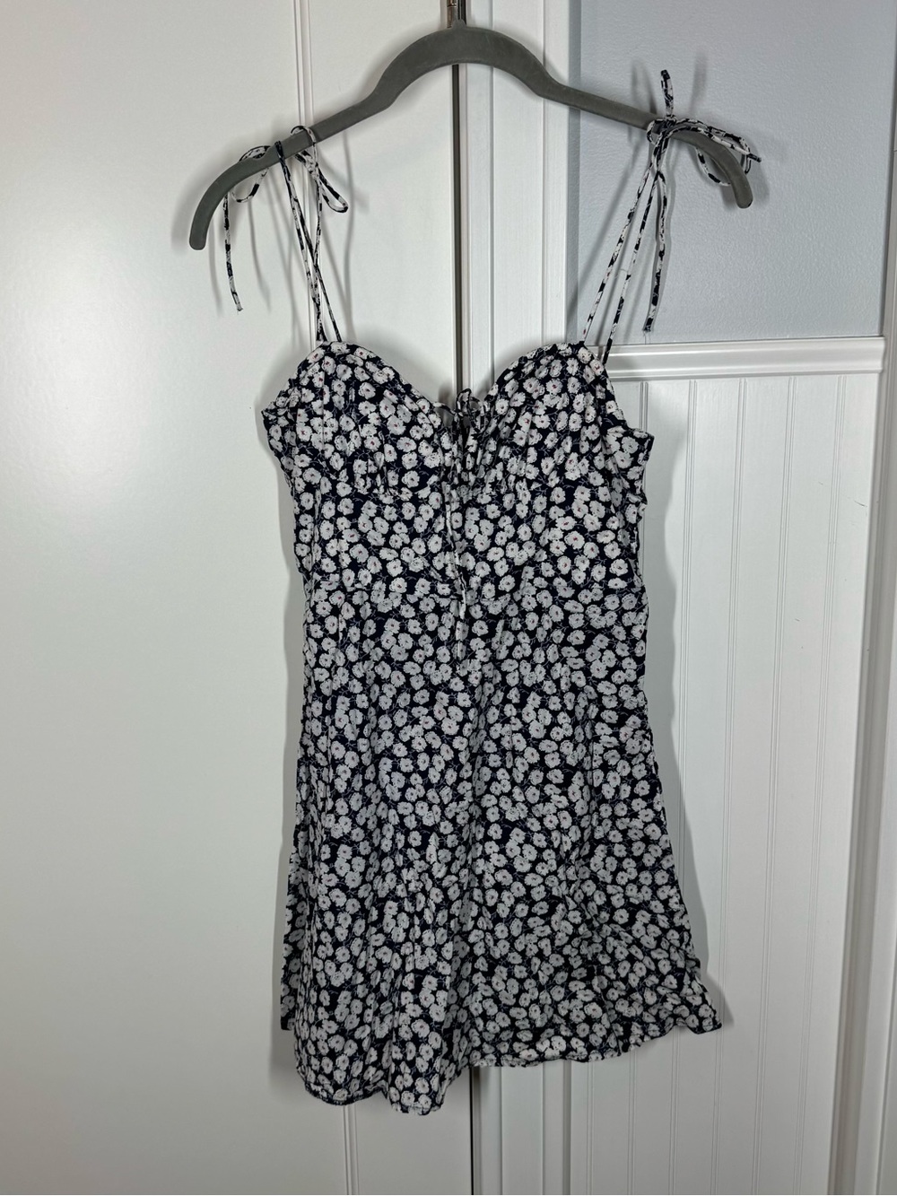 Princess Polly Rowi mini dress blue white ditsy floral print with tie straps 4